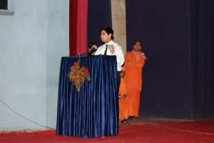 Ronak is giving his presentation