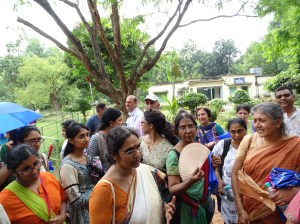 Amra Kunj complex - garden